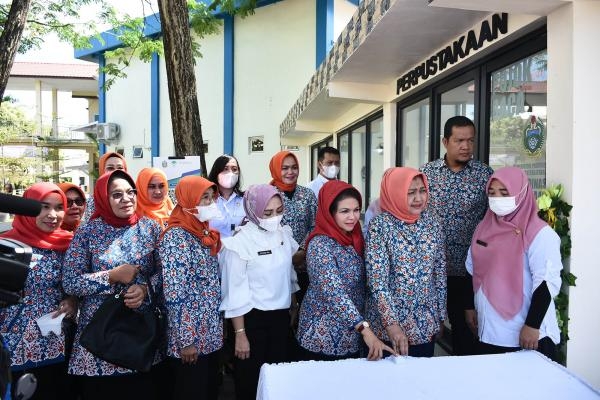 Lantik Pengurus Daerah GPMB Deliserdang, Nawal Lubis Minta Pengurus Kolaborasi dengan Penggiat Literasi